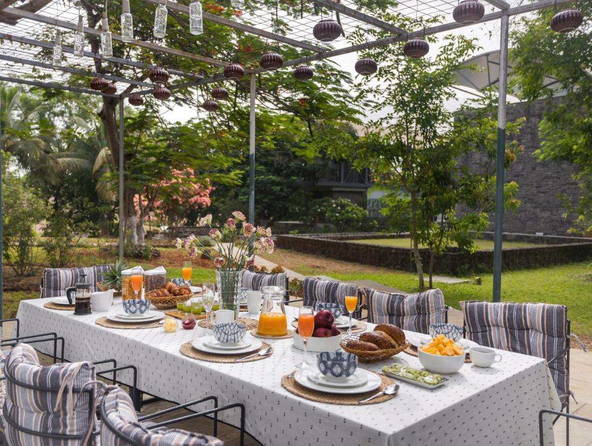 Lohonostays Maharajah House Karjat Exteriör bild