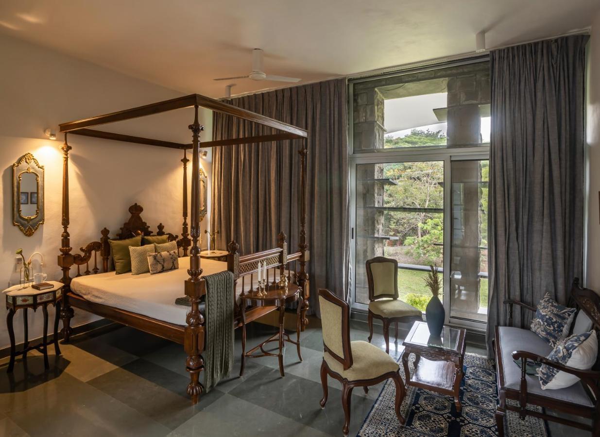 Lohonostays Maharajah House Karjat Exteriör bild