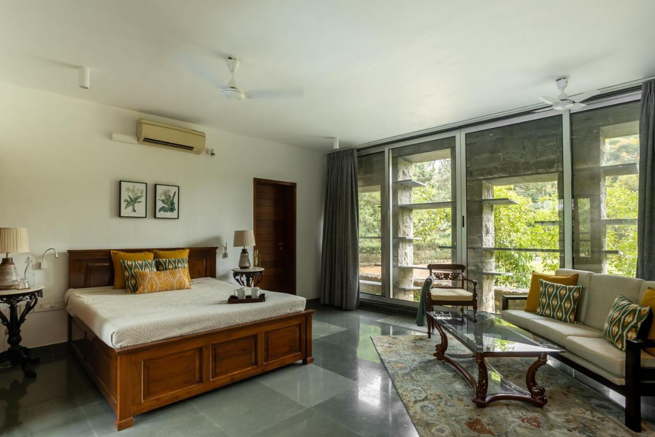 Lohonostays Maharajah House Karjat Exteriör bild